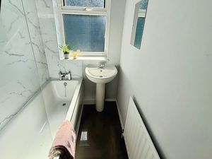 Photo 1- click for photo gallery